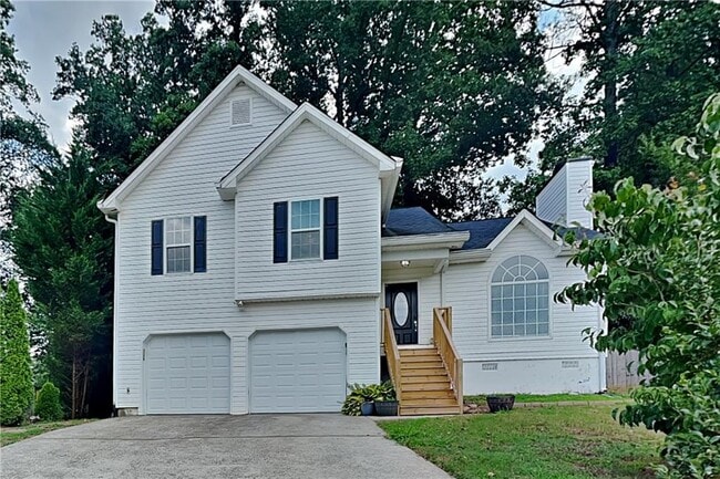 6017 Bordeau Walk
