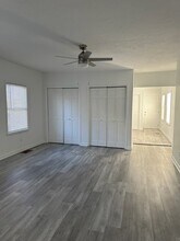 6 Mayhew St in Hopkinton, MA - Building Photo - Building Photo