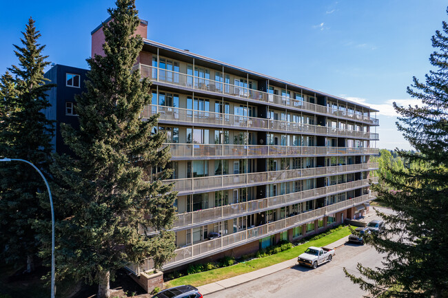 Rutland House in Calgary, AB - Building Photo - Building Photo