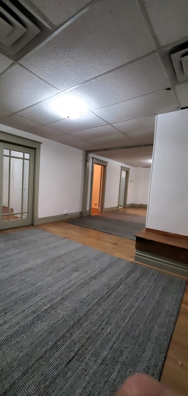 2200 E Michigan Ave, Unit .5 in Lansing, MI - Building Photo - Building Photo
