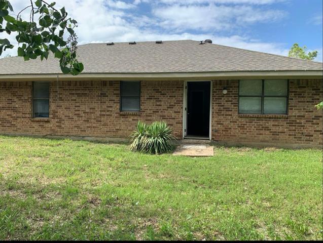 property at 600 Oak St