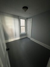 1954 N 40th St in Milwaukee, WI - Building Photo - Building Photo