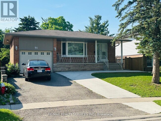 property at 91 Ambleside Dr
