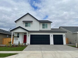 4224 S Willow Dr in Ridgefield, WA - Building Photo