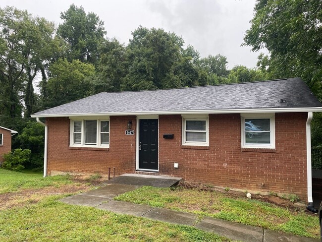 property at 1617 Emerald St