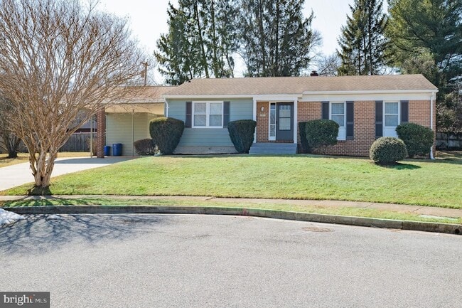 property at 7 Cedar Bluff Ct