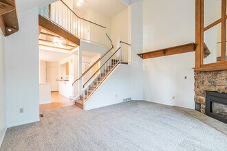 9010 Zephyr Ct in Westminster, CO - Building Photo - Building Photo