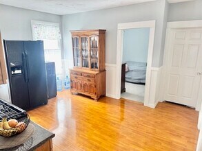 30 Loxwood St in Worcester, MA - Building Photo - Building Photo