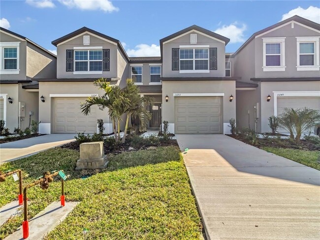 9309 Bonita Mar Dr in Parrish, FL - Building Photo - Building Photo