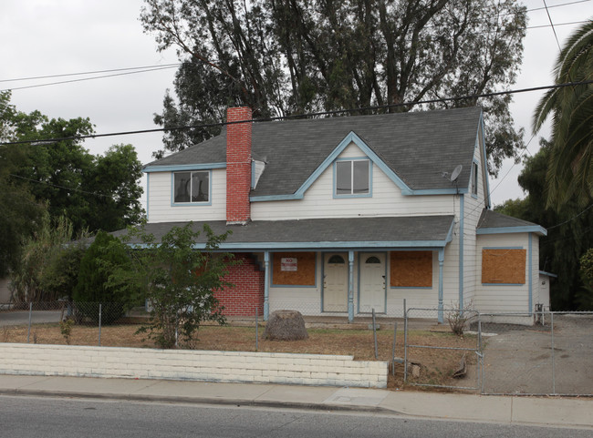 1721 Orange St in Riverside, CA - Building Photo - Building Photo