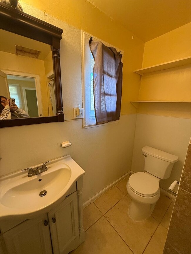 6568 Desert Queen Ave in Twentynine Palms, CA - Building Photo - Building Photo