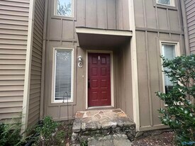 9007 Mahogany Row SE in Huntsville, AL - Building Photo