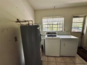 103 Hickory Creek Blvd in Brandon, FL - Building Photo - Building Photo