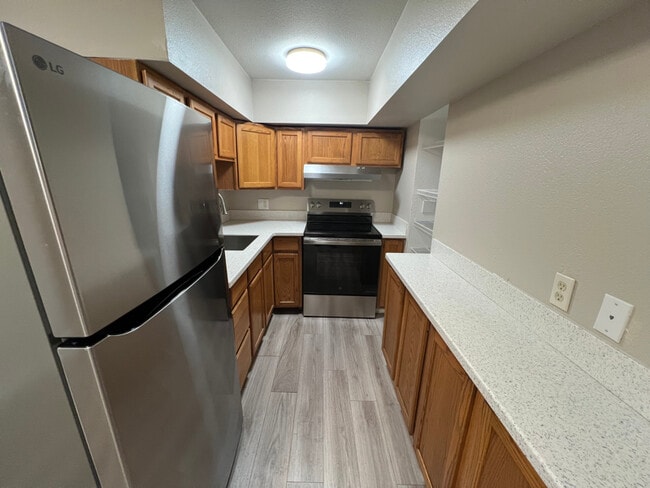 1265 Ammons St, Unit 1265 in Lakewood, CO - Foto de edificio - Building Photo