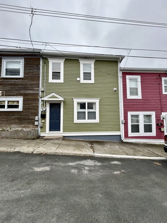 23 Walshs Square in St John's, NL - Building Photo