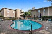 726 Bering Dr photo'