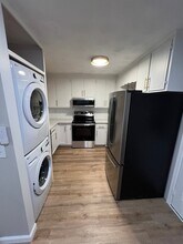 5318 Howery Rd, Unit 2 in Dublin, VA - Building Photo - Building Photo