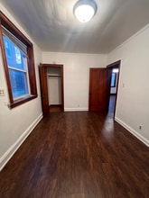 4449 W Walton St in Chicago, IL - Building Photo - Building Photo