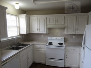 33 Wolverine Dr in Cabot, AR - Building Photo - Building Photo