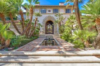 Villa d'Este in West Hollywood, CA - Building Photo - Building Photo