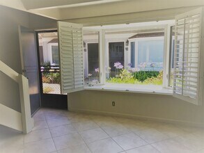 130 Ash Ave in Carpinteria, CA - Building Photo - Building Photo