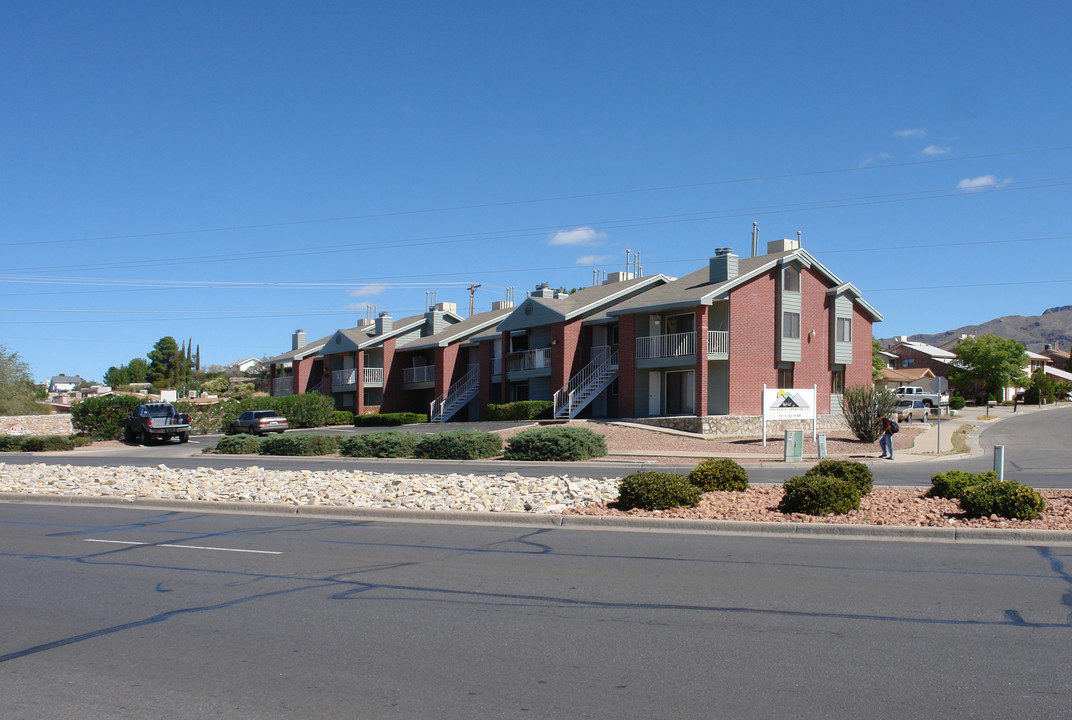 Westview Apartments in El Paso, TX - Foto de edificio