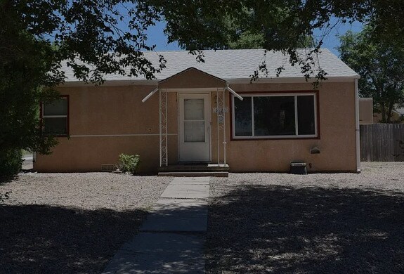 3128 1/2 Morris Ave in Pueblo, CO - Building Photo