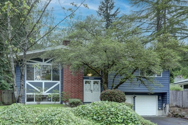 5607 162nd Ave NE in Redmond, WA - Building Photo - Building Photo