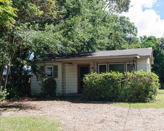 property at 29 Covil Ave