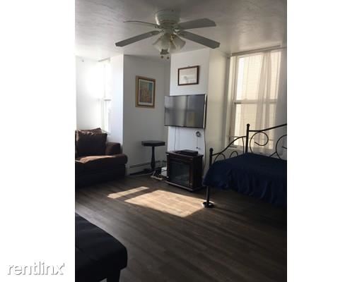 257 Cambridge St-Unit -Apt 3 in Cambridge, MA - Building Photo