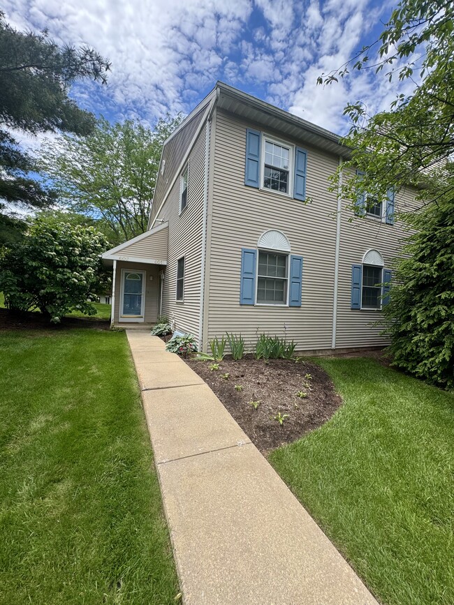 property at 602 Maplewood Ave