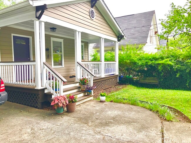 2829 Arborcrest Dr in Decatur, GA - Building Photo - Building Photo