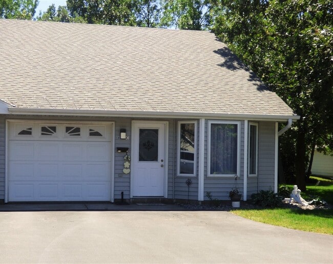 property at 810 6th Ave NE