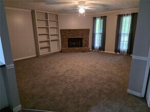 9536 Winding Way Ln in Jonesboro, GA - Building Photo - Building Photo
