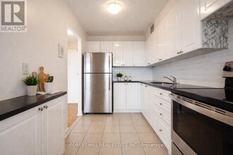 470 Sentinel Rd in Toronto, ON - Building Photo - Building Photo