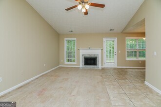 207 Johnny Ln in Dallas, GA - Building Photo - Building Photo