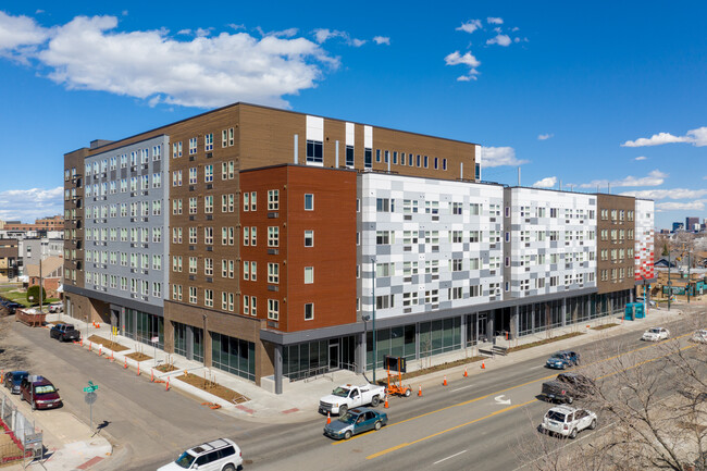 Vida at Sloan's Lake in Denver, CO - Foto de edificio - Primary Photo