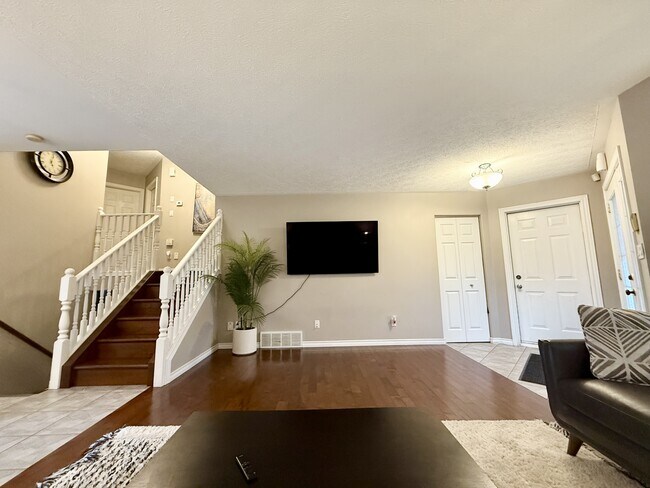 3572 Caribou Crescent in Windsor, ON - Building Photo - Building Photo