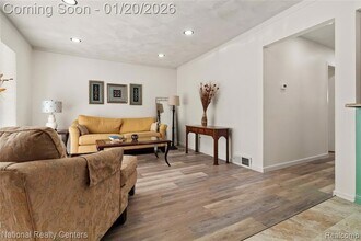 29942 Avondale St in Inkster, MI - Building Photo - Building Photo