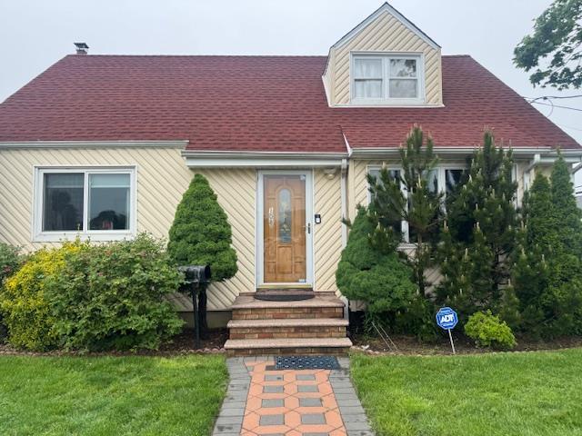 property at 108 E Meadow Ave