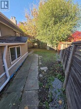 18 Deerfield Rd in Toronto, ON - Building Photo - Building Photo