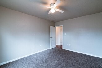 5327 Bell St in Houston, TX - Building Photo - Building Photo