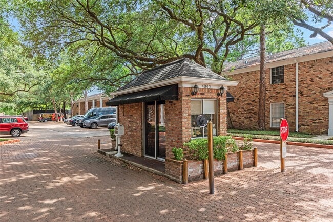 property at 4040 San Felipe St