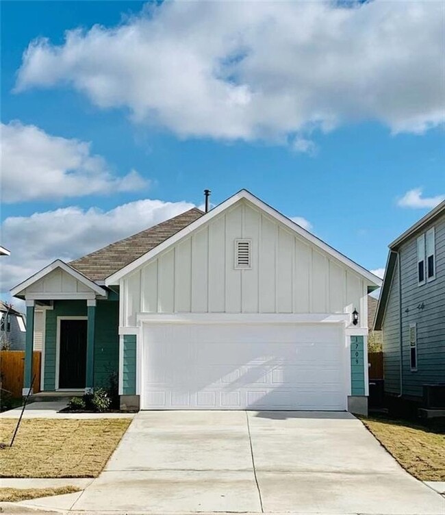 1709 Adobe Walls Way in Austin, TX - Building Photo - Building Photo