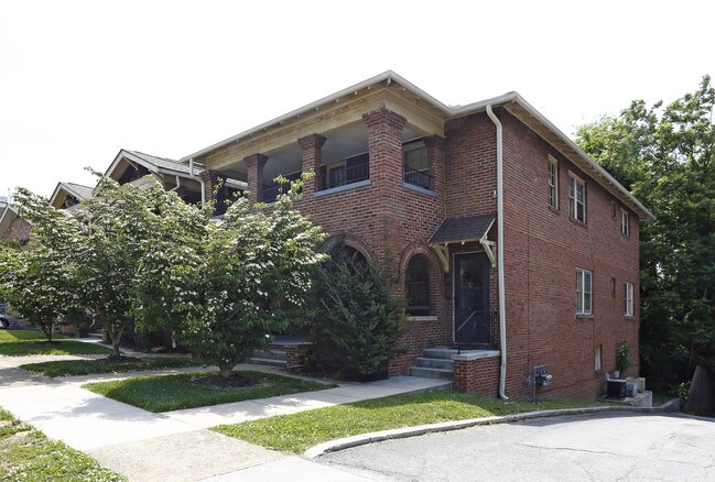 1734-1736 Clinch Ave in Knoxville, TN - Foto de edificio - Building Photo