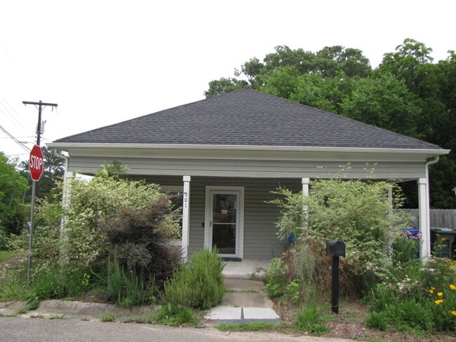 property at 301 Truce St