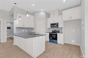3409 E Alexa St in Edinburg, TX - Building Photo - Building Photo