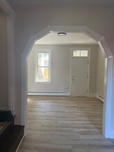 221 Lawrence St in Columbia, PA - Building Photo - Building Photo