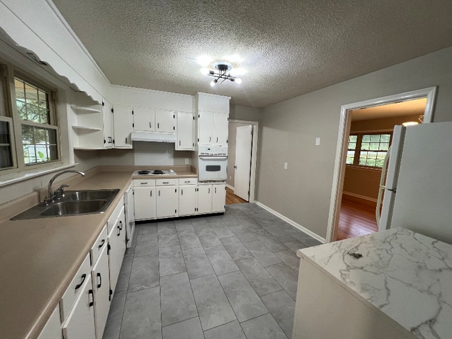 1334 Ely Rd in Chattanooga, TN - Building Photo - Building Photo