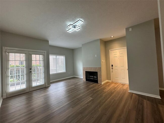property at 2023 Gentryside Dr